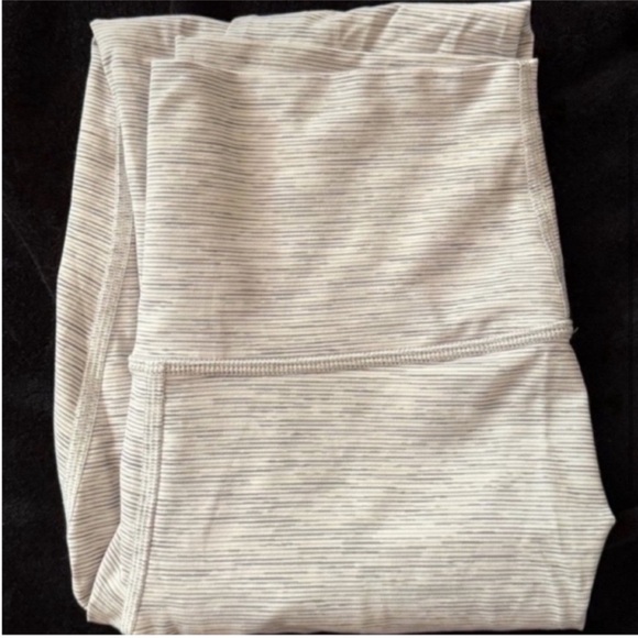Lululemon Athletica Striped Gray Leggings - Picture 3 of 6